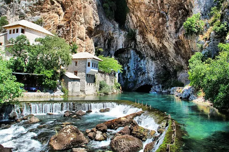 Du lịch Bosnia v&agrave; Herzegovina: Xứ cổ t&iacute;ch ẩn giữa l&ograve;ng ch&acirc;u &Acirc;u 6