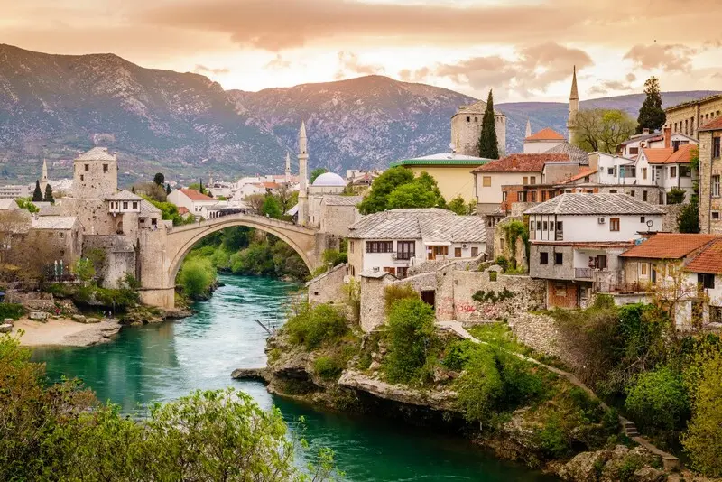 Du lịch Bosnia v&agrave; Herzegovina: Xứ cổ t&iacute;ch ẩn giữa l&ograve;ng ch&acirc;u &Acirc;u 2