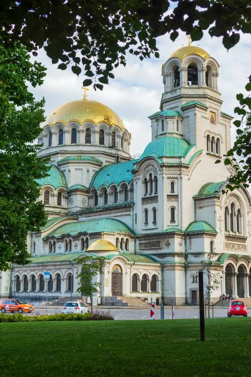 Du lịch Bulgaria, tìm về bức tranh một thoáng hồng hoa 14