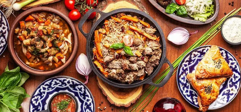 Du lịch Bulgaria, tìm về bức tranh một thoáng hồng hoa 16
