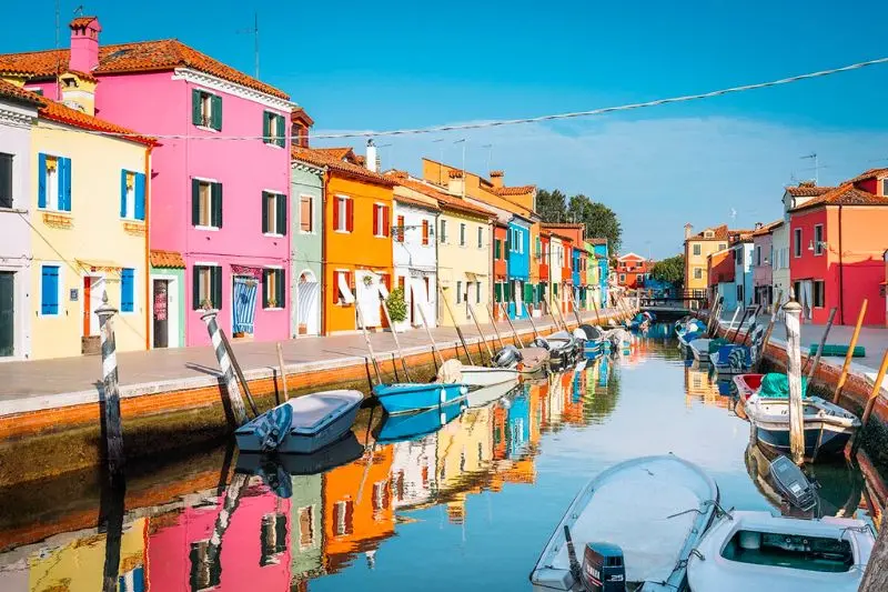 Du lịch đến th&agrave;nh phố Venice: Nơi t&igrave;nh y&ecirc;u bắt đầu 12