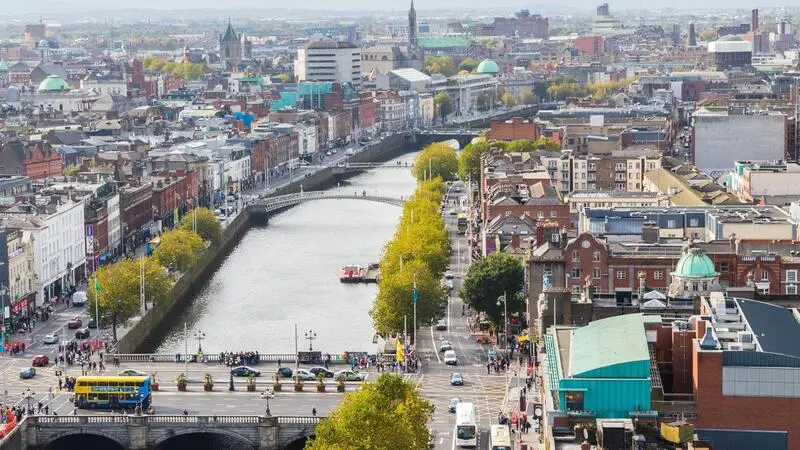 Du lịch Dublin, kh&aacute;m ph&aacute; thủ đ&ocirc; văn h&oacute;a lịch sử của Ireland 2