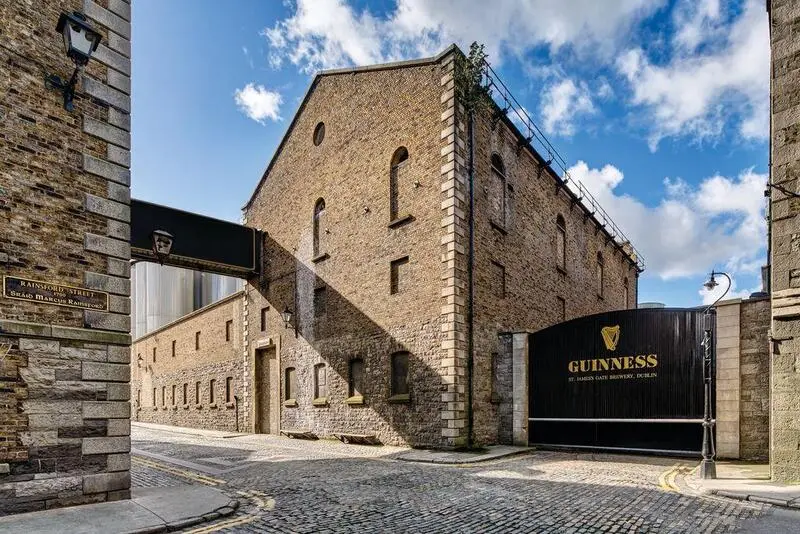 Du lịch Dublin, kh&aacute;m ph&aacute; thủ đ&ocirc; văn h&oacute;a lịch sử của Ireland 4
