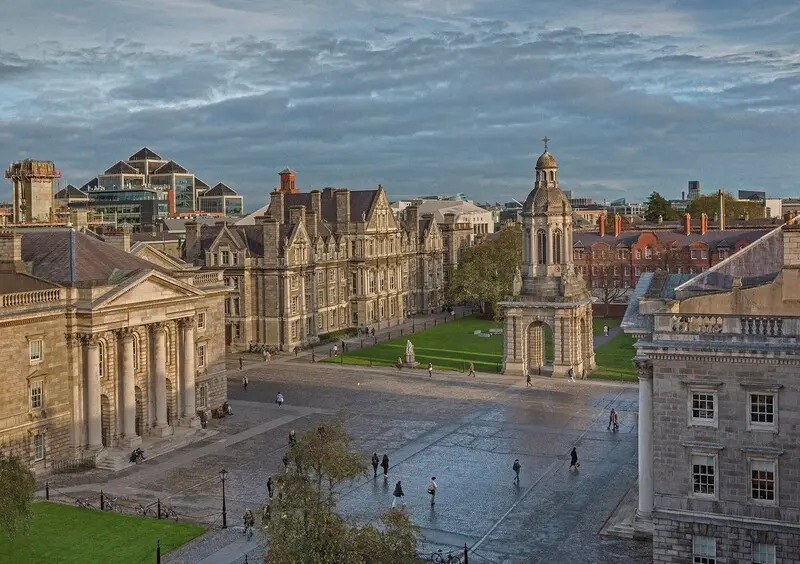 Du lịch Dublin, kh&aacute;m ph&aacute; thủ đ&ocirc; văn h&oacute;a lịch sử của Ireland 3