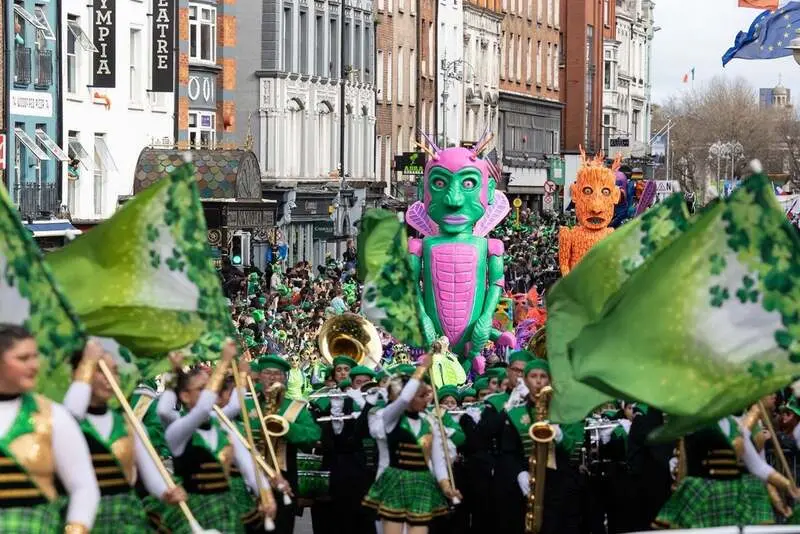 Du lịch Dublin, kh&aacute;m ph&aacute; thủ đ&ocirc; văn h&oacute;a lịch sử của Ireland 11