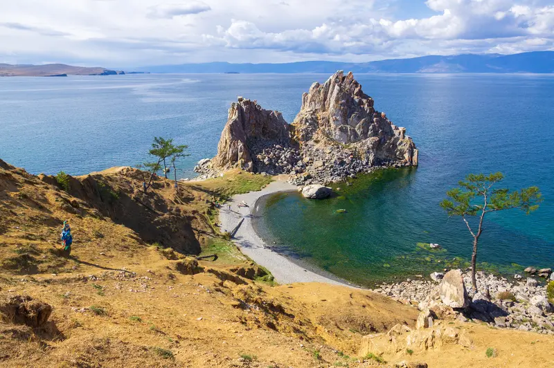 Du lịch hồ Baikal, kh&aacute;m ph&aacute; vi&ecirc;n ngọc xanh của Siberia 6