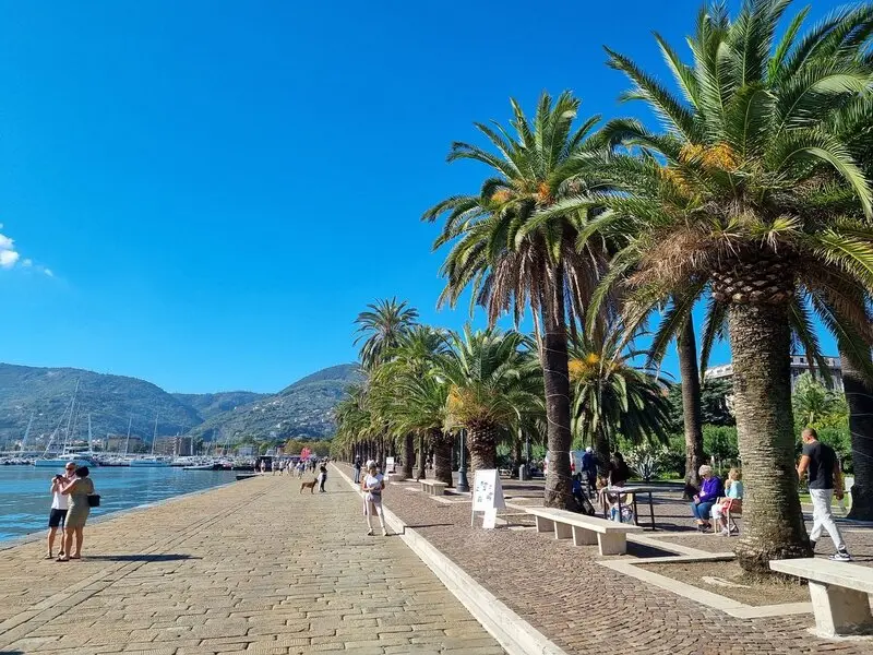 Du lịch La Spezia, kh&aacute;m ph&aacute; vi&ecirc;n ngọc ven biển nước &Yacute; 7