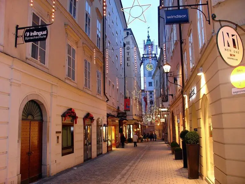 Du lịch Salzburg đắm chìm vào cảnh quan tuyệt mỹ, lãng mạn 5