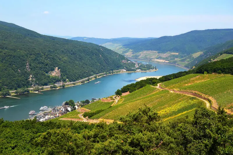 Du lịch s&ocirc;ng Rhein, kh&aacute;m ph&aacute; &ldquo;tr&aacute;i tim&rdquo; của lục địa gi&agrave; 3