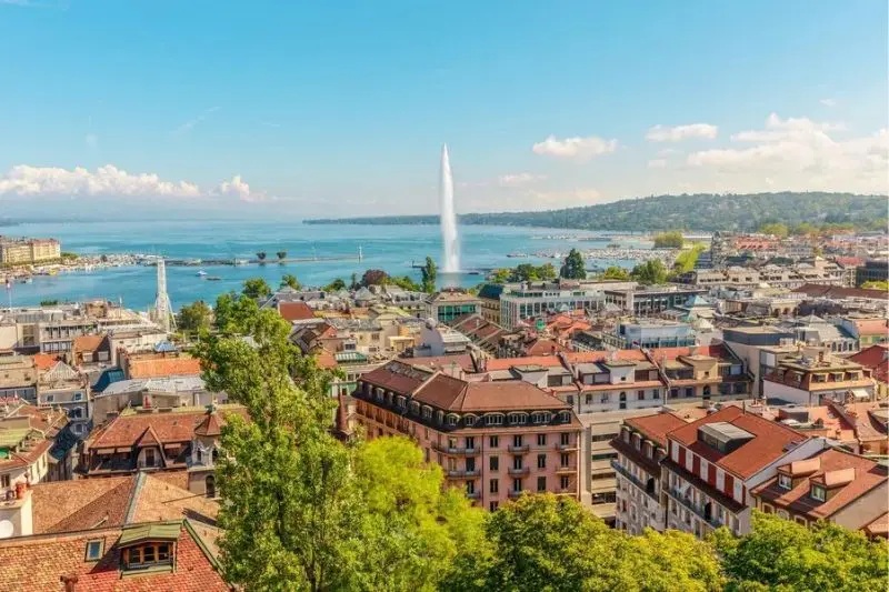 Du lịch th&agrave;nh phố Geneva biểu tượng của H&ograve;a b&igrave;nh v&agrave; Hưng thịnh 3