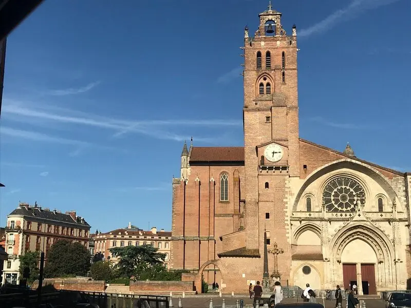 Du lịch Toulouse, Ph&aacute;p: Th&agrave;nh phố thơ mộng v&agrave; nghệ thuật 9