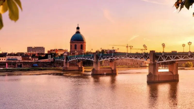 Du lịch Toulouse, Ph&aacute;p: Th&agrave;nh phố thơ mộng v&agrave; nghệ thuật 2
