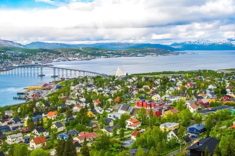 Du lịch Tromso: H&agrave;nh tr&igrave;nh kh&aacute;m ph&aacute; thủ phủ Bắc Cực của Na Uy 3