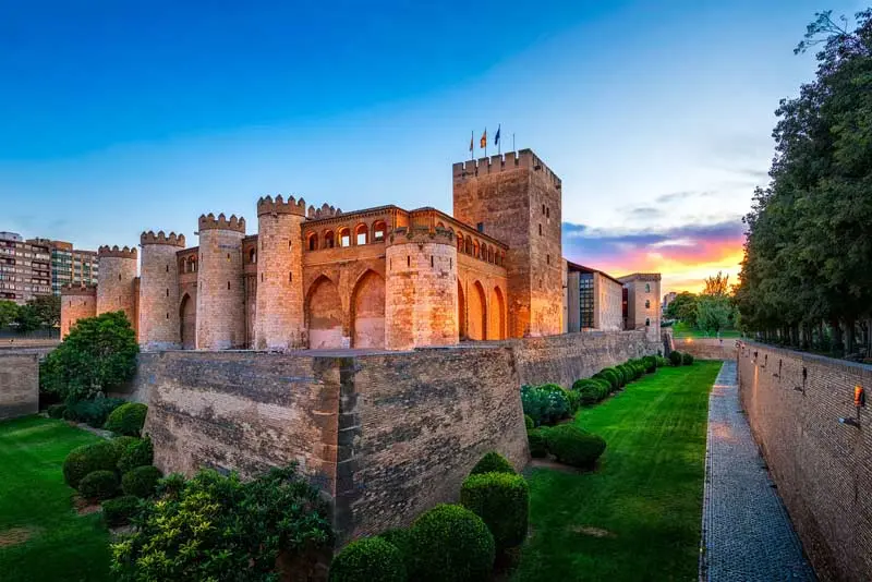 Ghé thăm Zaragoza, thủ đô quyến rũ của vùng Aragon Tây Ban Nha 7