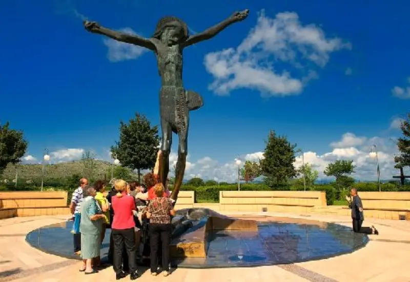 Hành hương Medjugorje: Trải nghiệm độc đáo không nên bỏ lỡ 13