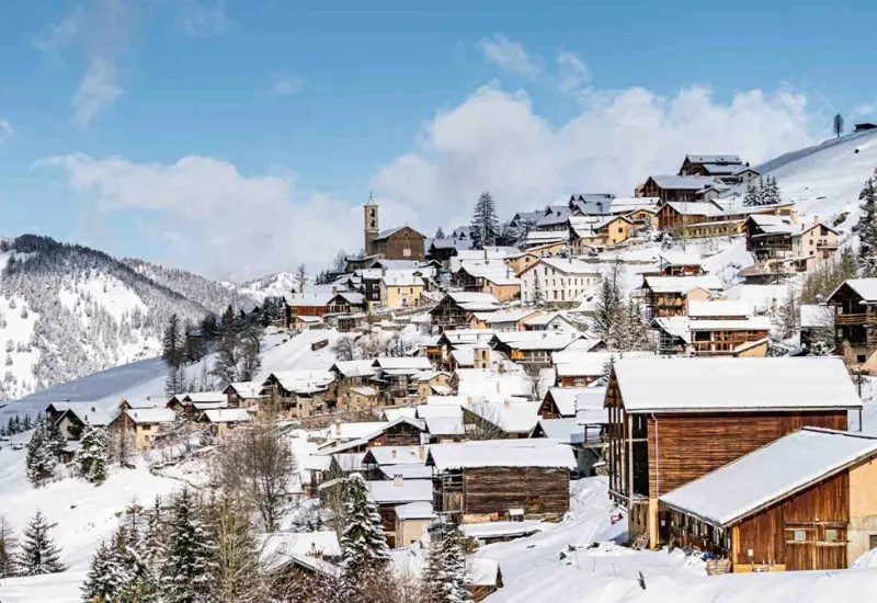Kh&aacute;m ph&aacute; Provence: Th&agrave;nh phố mộng mơ, l&atilde;ng mạn của Ph&aacute;p 7