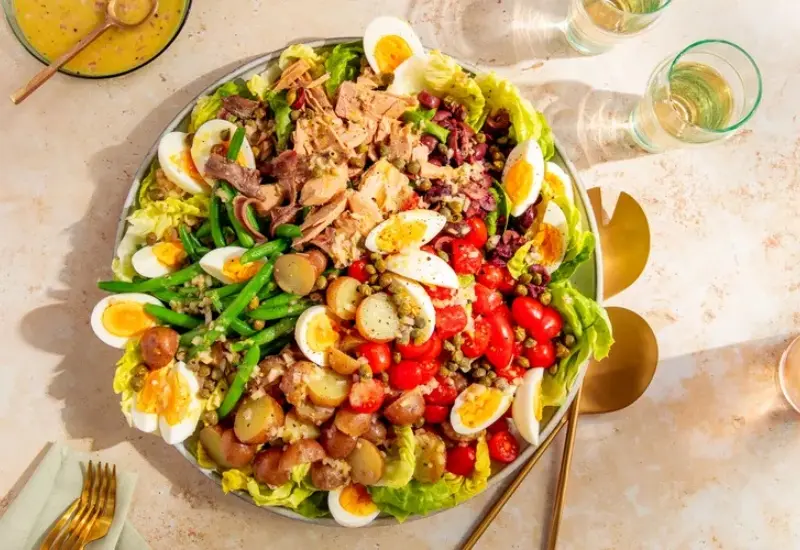 Kh&aacute;m ph&aacute; Provence: Th&agrave;nh phố mộng mơ, l&atilde;ng mạn của Ph&aacute;p 22