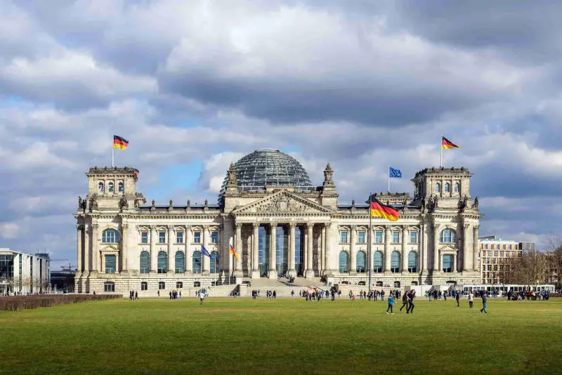 Kh&aacute;m ph&aacute; thủ đ&ocirc; Berlin sầm uất bậc nhất nước Đức 6