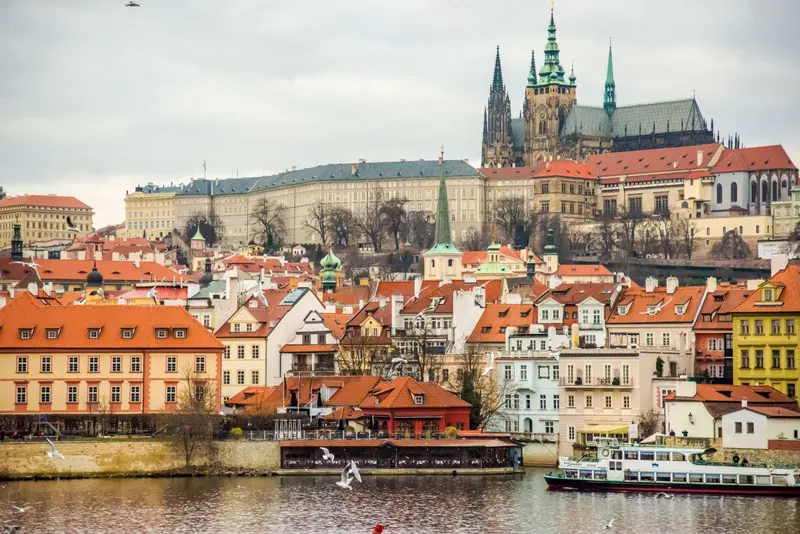 Kinh nghiệm du lịch Praha, vi&ecirc;n kim cương của Ch&acirc;u &Acirc;u 2