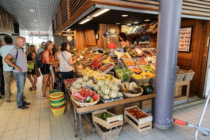 Montpellier, Ph&aacute;p: Th&agrave;nh phố của &aacute;nh nắng ấm b&ecirc;n bờ Địa Trung Hải 9