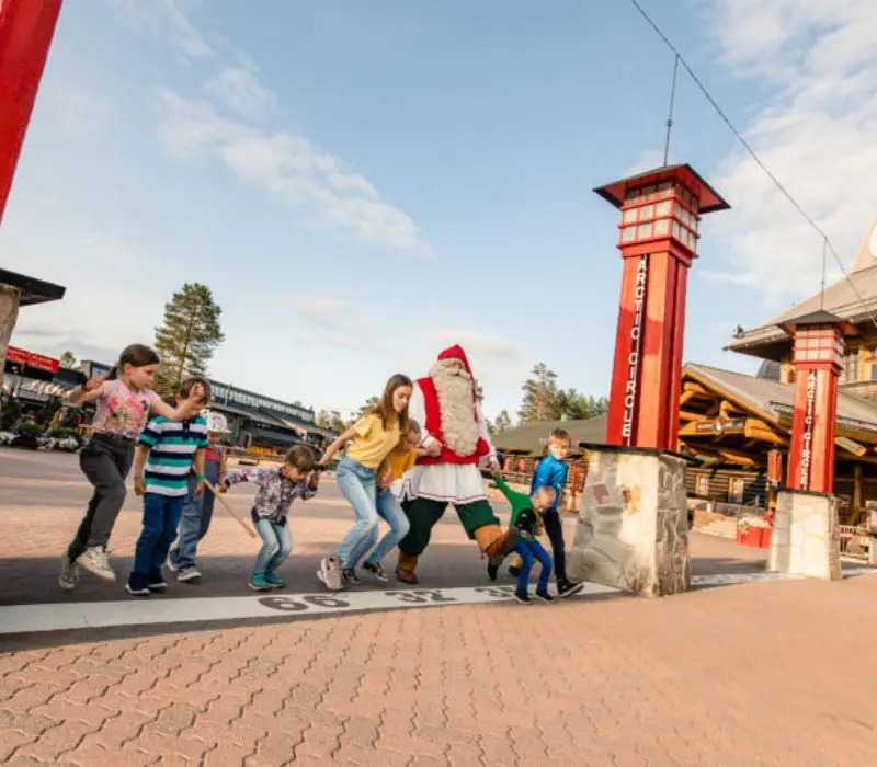 Rovaniemi, xứ sở của &ocirc;ng gi&agrave; Noel v&agrave; những điều kỳ th&uacute; 15