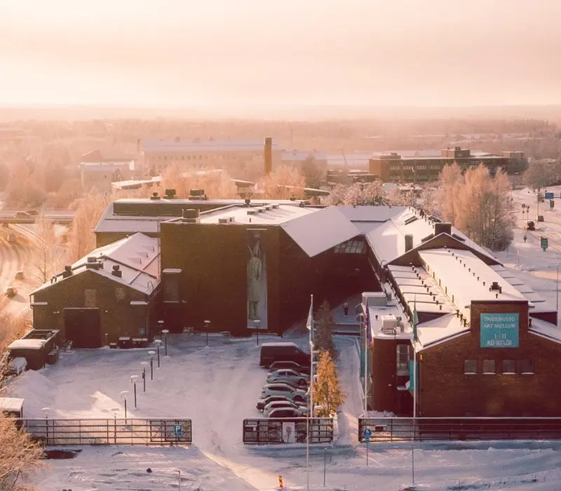 Rovaniemi, xứ sở của &ocirc;ng gi&agrave; Noel v&agrave; những điều kỳ th&uacute; 19
