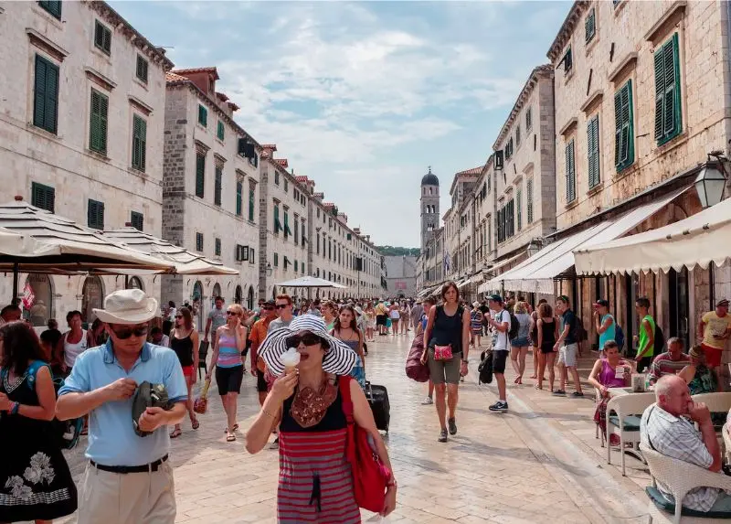 Th&agrave;nh phố cổ Dubrovnik vi&ecirc;n ngọc qu&yacute; của v&ugrave;ng Adriatic 4
