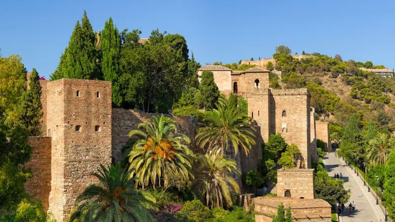 Th&agrave;nh phố cổ Malaga với những c&ocirc;ng tr&igrave;nh kiến tr&uacute;c huyền thoại 4