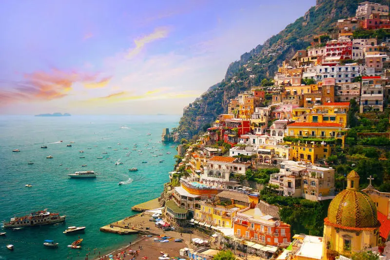 Vẻ đẹp của bờ biển Amalfi đẹp như tranh tại nước &Yacute; 4
