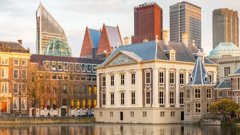 Vi vu Den Haag H&agrave; Lan kh&aacute;m ph&aacute; những cung điện nguy nga, tr&aacute;ng lệ 6