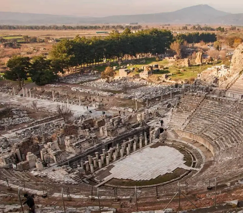 Ephesus, đất Thánh trong Sách Khải Huyền với Phúc âm Gioan