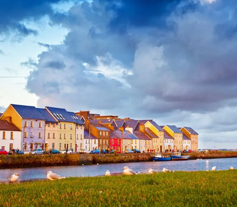 Galway mảnh ghép văn hóa độc đáo bên bờ biển phía tây Ireland