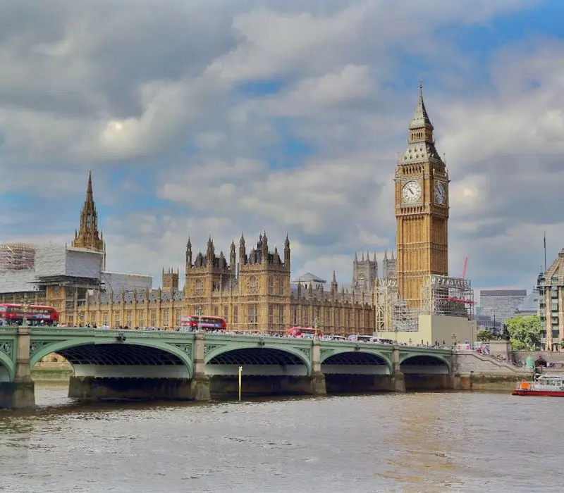 Khám phá sông Thames, biểu tượng lung linh của London