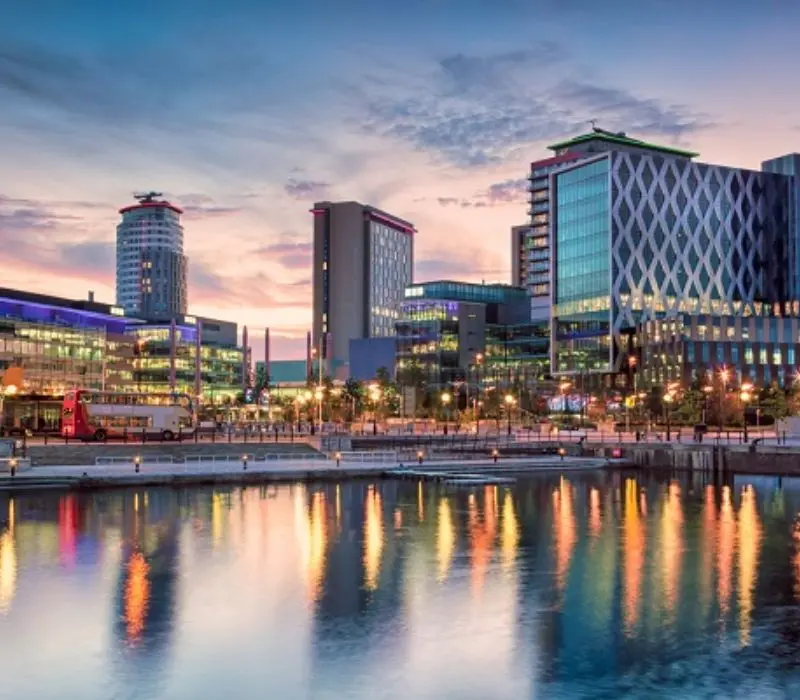 Khám phá thành phố Manchester với những địa điểm du lịch nổi tiếng