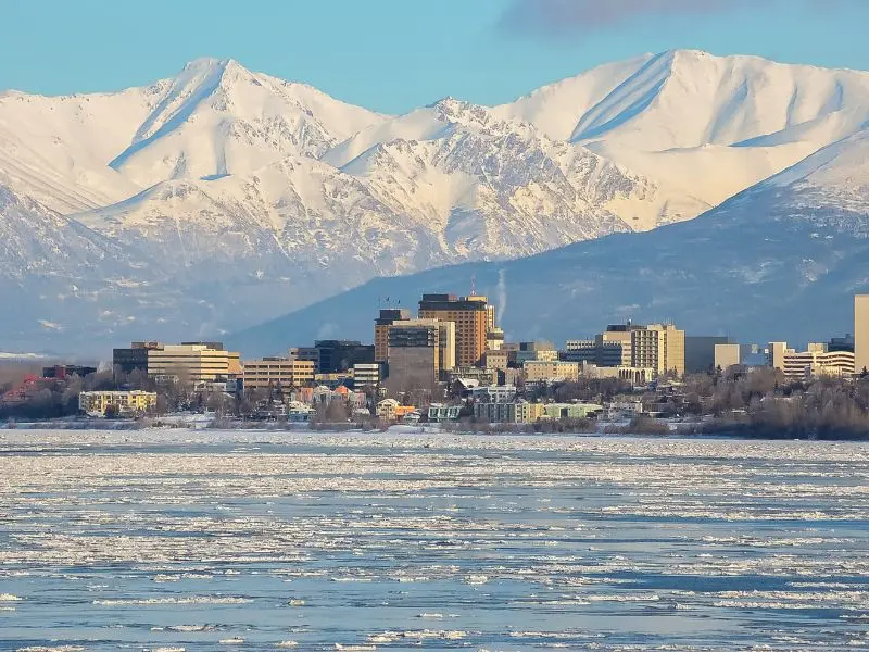 Anchorage, gh&eacute; thăm th&agrave;nh phố th&uacute; vị bật nhất Alaska 2