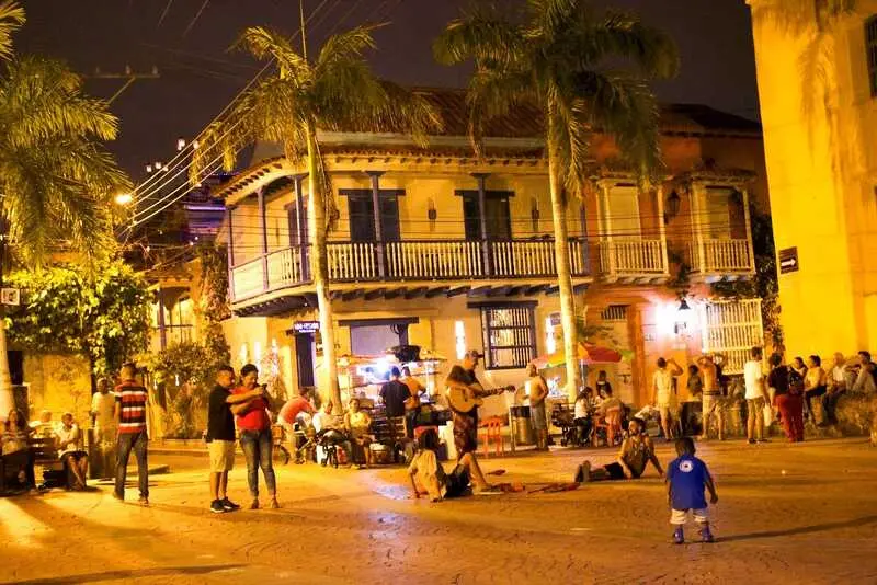 Cartagena, Colombia: Nữ ho&agrave;ng v&ugrave;ng biển Caribe tại ch&acirc;u Mỹ 12