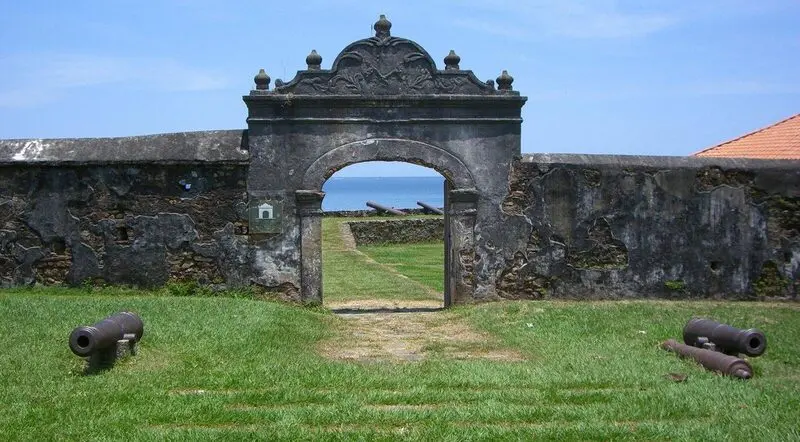 Chi&ecirc;m ngưỡng Honduras vi&ecirc;n ngọc b&iacute;ch th&ocirc; của Trung Mỹ 11