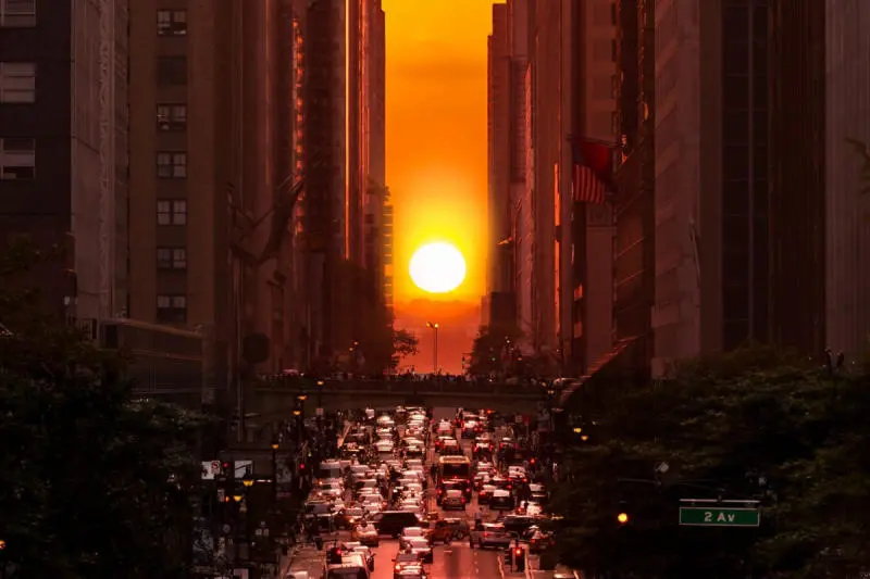 Chi&ecirc;m ngưỡng sự kiện ho&agrave;ng h&ocirc;n Manhattanhenge đẹp tuyệt sắc 2