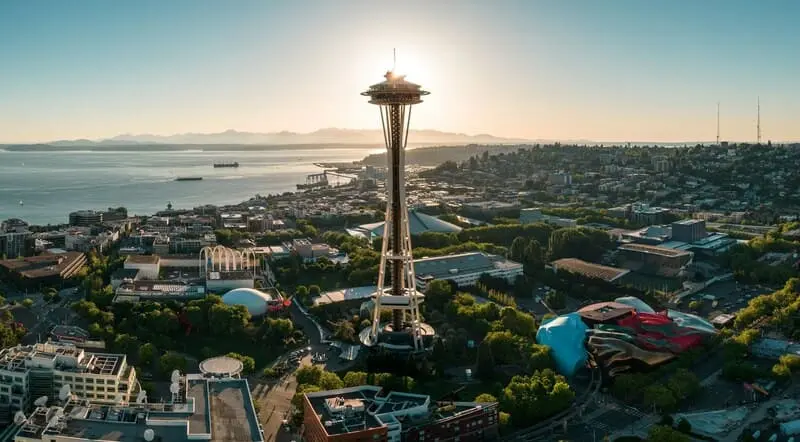C&oacute; một Seattle thơ mộng b&ecirc;n bờ Đ&ocirc;ng nước Mỹ 7