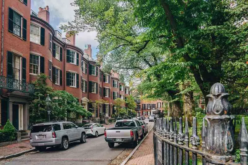 Du lịch Boston: C&aacute;i n&ocirc;i của c&aacute;ch mạng Mỹ v&agrave; những t&ograve;a nh&agrave; gạch đỏ 11