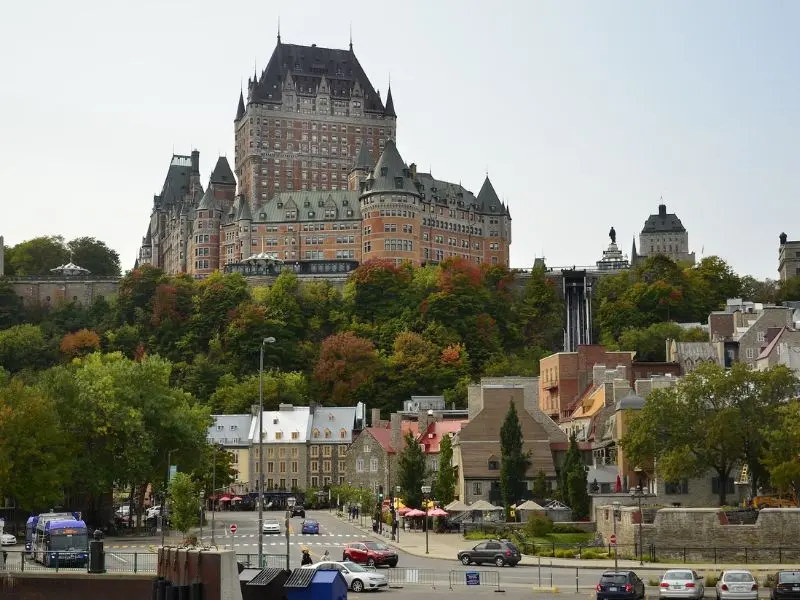 Du lịch Canada, bỏ t&uacute;i cẩm nang kh&aacute;m ph&aacute; xứ sở l&aacute; phong 8