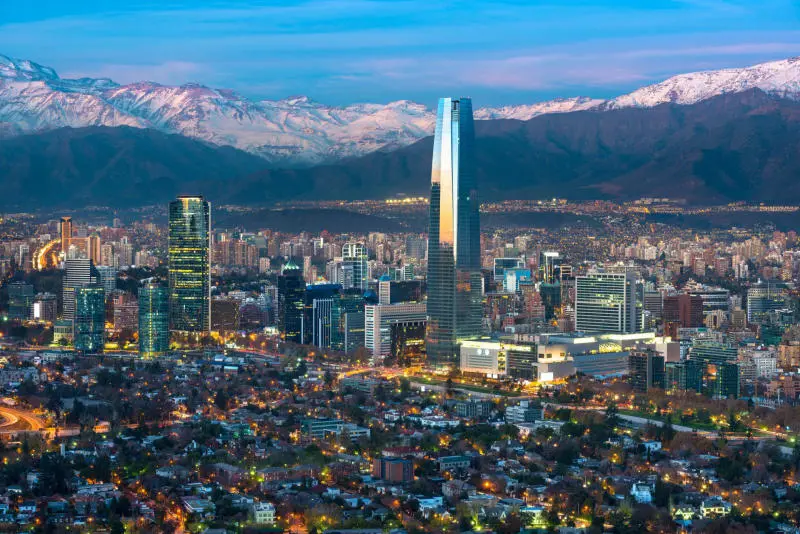 Du ngoạn Santiago Chile sầm uất với nhịp sống s&ocirc;i động 8