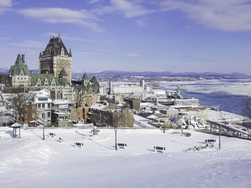 Gh&eacute; thăm Qu&eacute;bec, th&agrave;nh phố đậm chất Ph&aacute;p của Canada 6