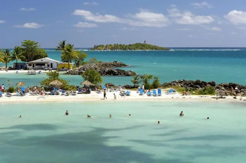 Kh&aacute;m ph&aacute; h&ograve;n ngọc Guadeloupe của v&ugrave;ng Caribe tuyệt sắc 9