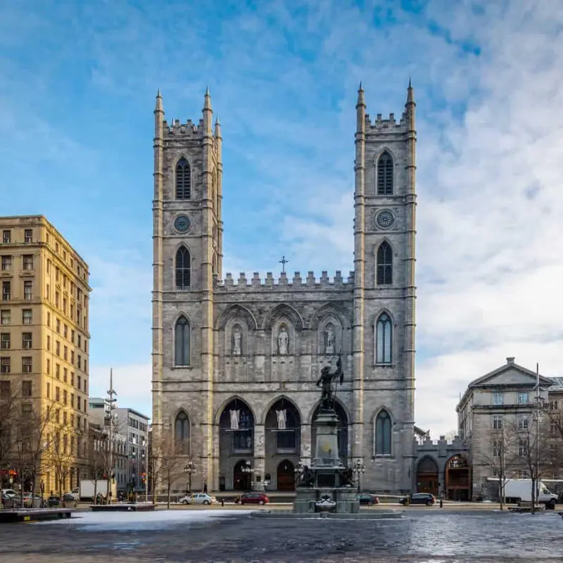 Khám phá thành phố Montréal hiện đại, rộng lớn nhất nhì Canada 3