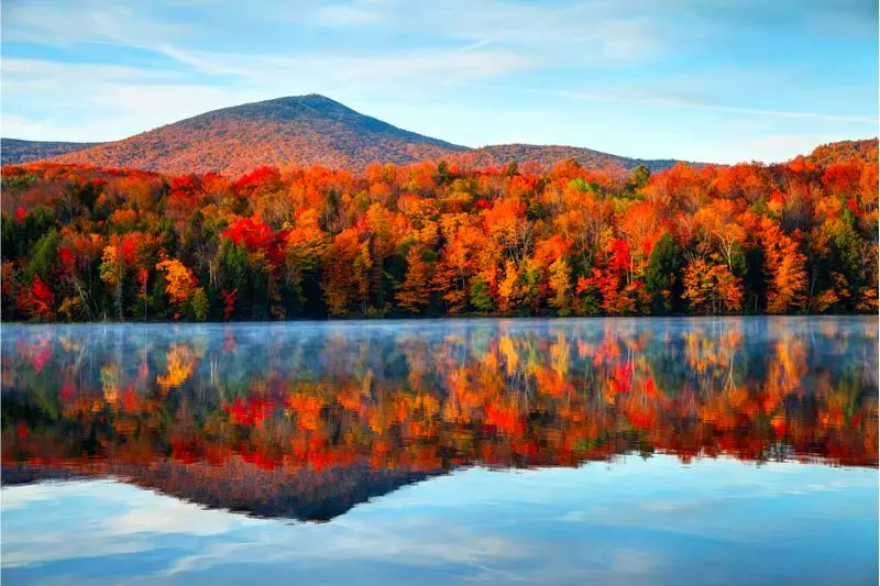 Kh&aacute;m ph&aacute; tiểu bang Vermont y&ecirc;n b&igrave;nh, thơ mộng của Mỹ 3