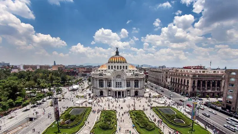 Mexico City si&ecirc;u đ&ocirc; thị s&ocirc;i động b&ecirc;n những gi&aacute; trị xưa cũ 6