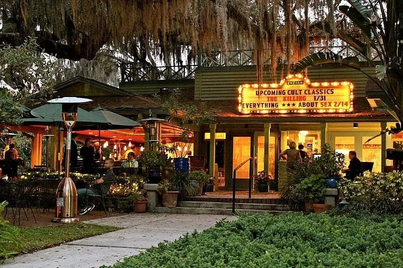 Orlando, nơi đ&ocirc; th&agrave;nh nhộn nhịp h&ograve;a c&ugrave;ng thi&ecirc;n nhi&ecirc;n trong vắt 13