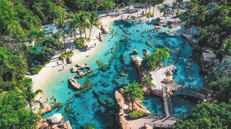Orlando, nơi đ&ocirc; th&agrave;nh nhộn nhịp h&ograve;a c&ugrave;ng thi&ecirc;n nhi&ecirc;n trong vắt 12