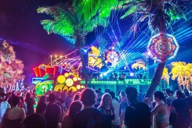Thị trấn Tulum, thi&ecirc;n đường nhiệt đới b&ecirc;n cạnh di t&iacute;ch Maya cổ 14